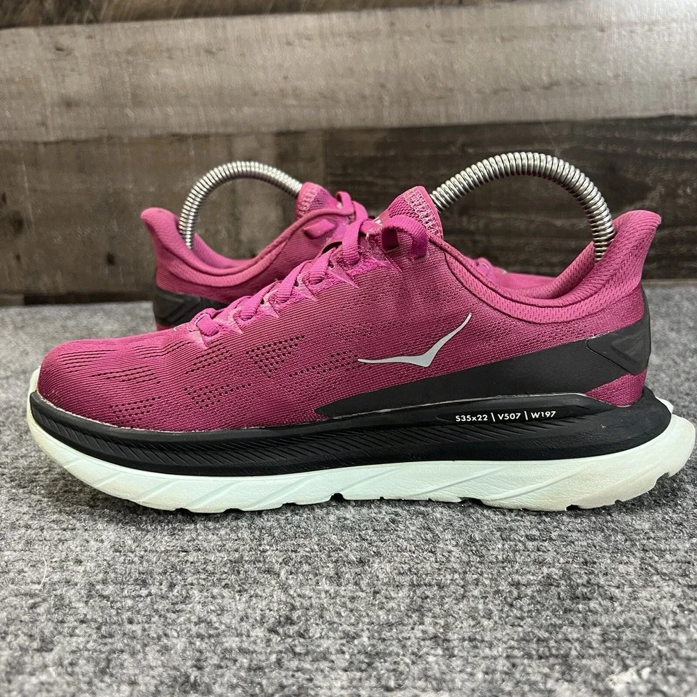 Hoka One One **this item